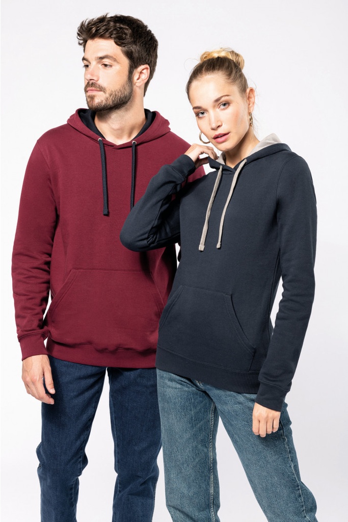 K446 - Hooded sweater met gecontrasteerde capuchon Man